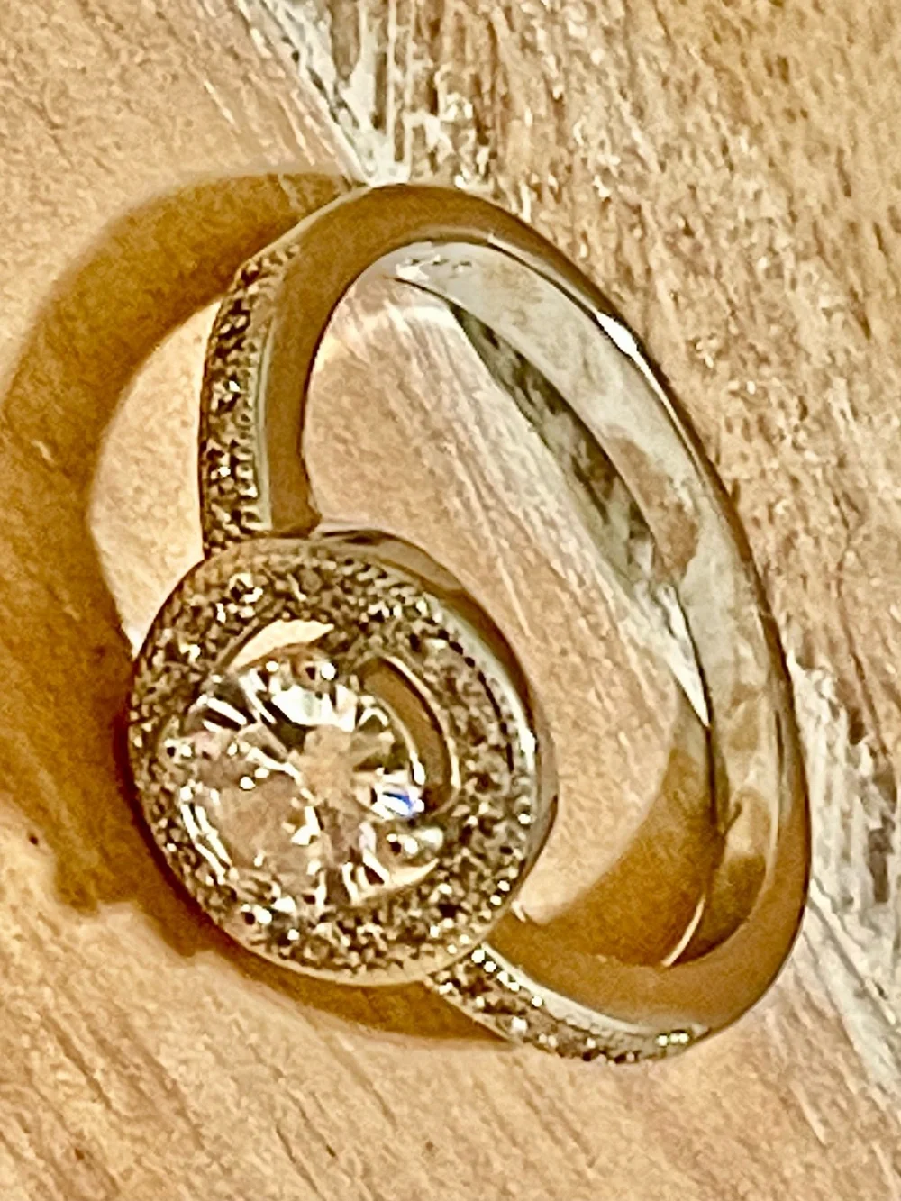 Sparkling Classic Halo Engagement Ring in 935 Silver with Clear Center Stone - Picture 3 of 7